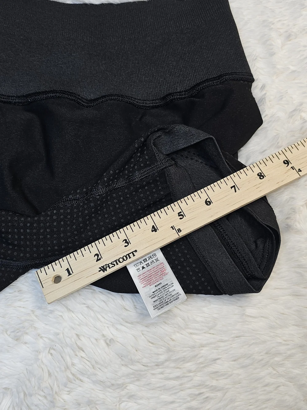 Gymshark Energy+ Seamless 2-in-1 Shorts - Black Marl - Size Medium - Picture 6 of 11